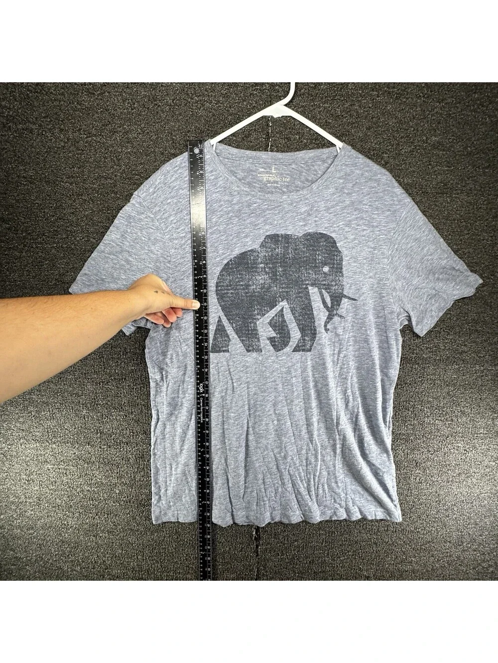 Banana Republic Shirt (L) Gray Elephant Graphic Tee Short Sleeve Mens Heathered